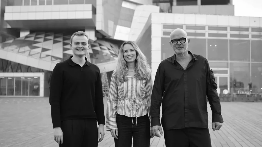 ScaleHub holdet i Aalborg foran musikkens hus